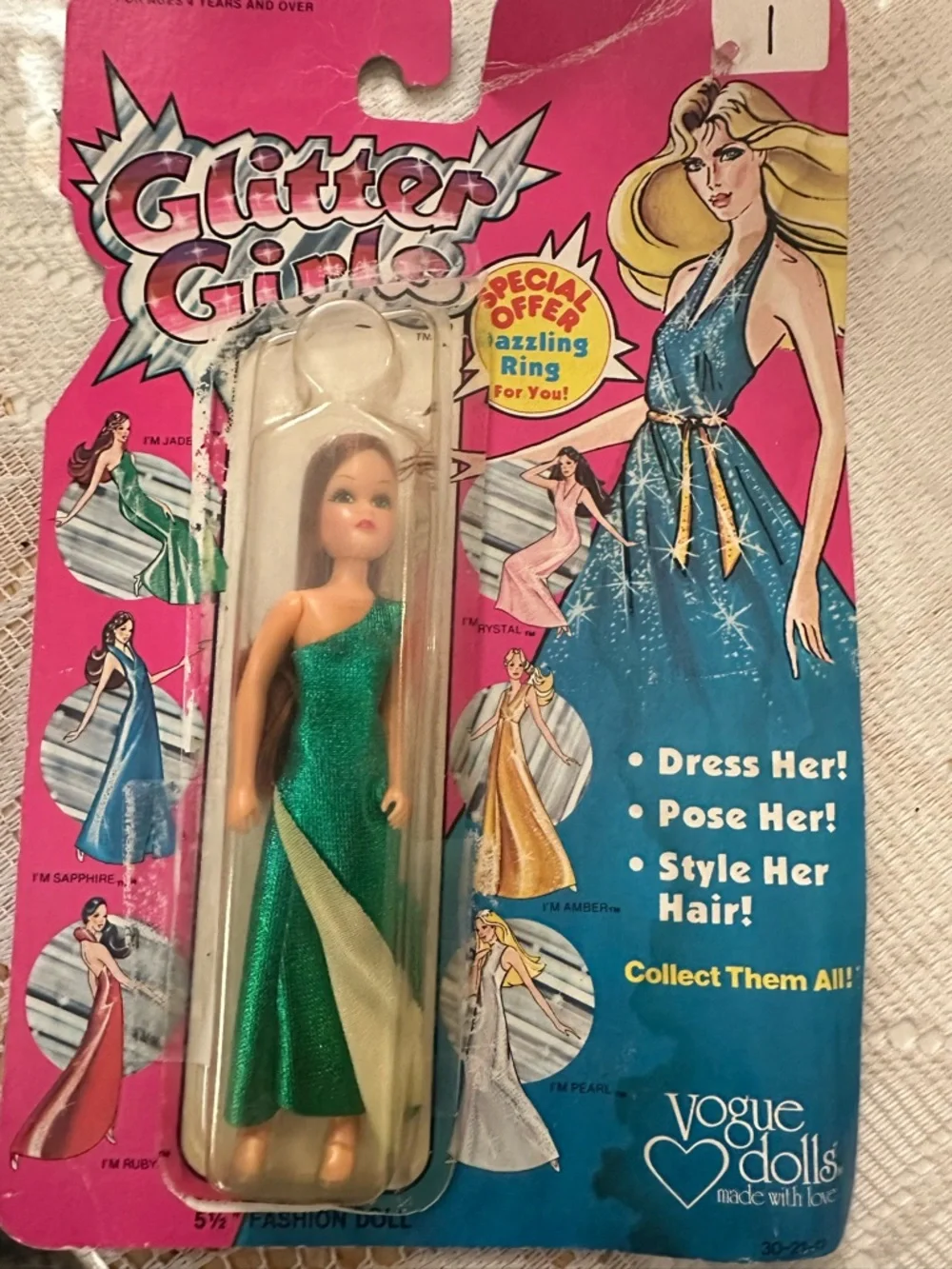 Vintage 1970 Dawn Doll  & vogue glitter girls